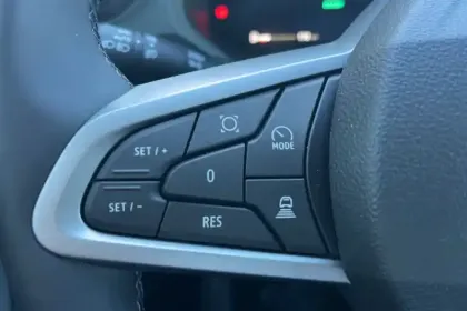 Photo 24 Dacia Bigster  Hybrid 155