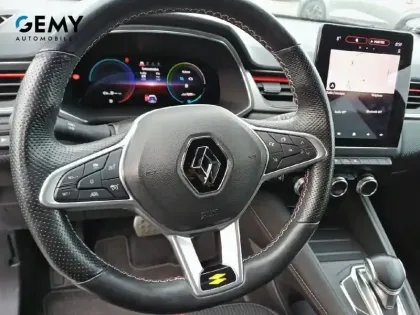 Photo 12 Renault Captur  E-Tech 145 - 21