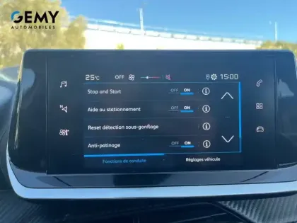 Photo 14 Peugeot 208  PureTech 75 S&S BVM5