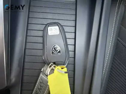 Photo 24 Peugeot 308  PureTech 130ch S&S EAT8