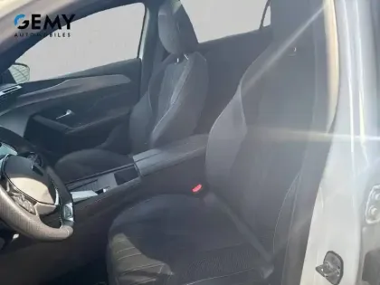 Photo 8 Peugeot 308  PureTech 130ch S&S EAT8