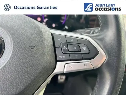 Photo 17 Volkswagen Golf  1.5 eTSI OPF 130 DSG7