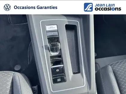 Photo 15 Volkswagen Golf  1.5 eTSI OPF 130 DSG7