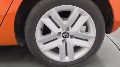 Photo 13 Renault Clio  TCe 90