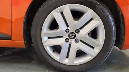 Photo 15 Renault Clio  TCe 90