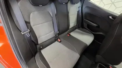 Photo 17 Renault Clio  TCe 90