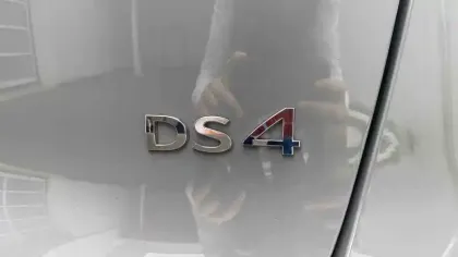 Photo 33 DS DS 4  PureTech 130 EAT8