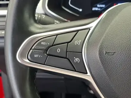 Photo 32 Renault Captur  TCe 100