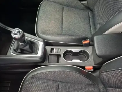 Photo 21 Renault Captur  TCe 100