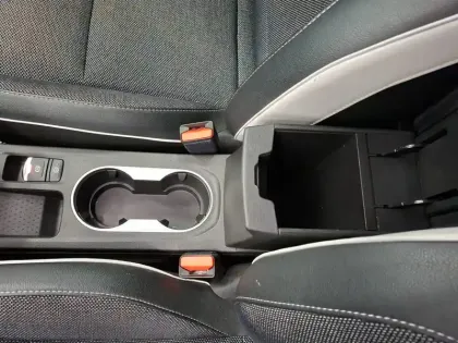 Photo 23 Renault Captur  TCe 100