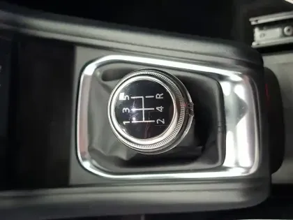 Photo 35 Renault Captur  TCe 100