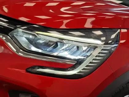 Photo 36 Renault Captur  TCe 100