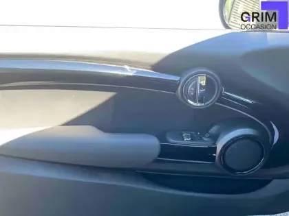 Photo 24 Mini Mini Hatch 3 Portes Cooper SE 184 ch