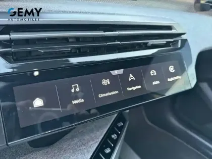 Photo 14 Peugeot 3008  Hybrid 145 e-DCS6