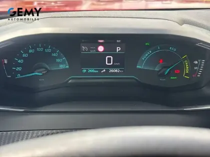 Photo 19 Peugeot 2008  Electrique 136 ch