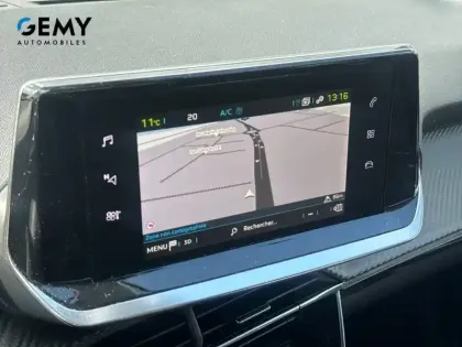 Photo 23 Peugeot 2008  Electrique 136 ch