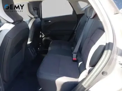 Photo 9 Renault Captur  E-Tech full hybrid 145