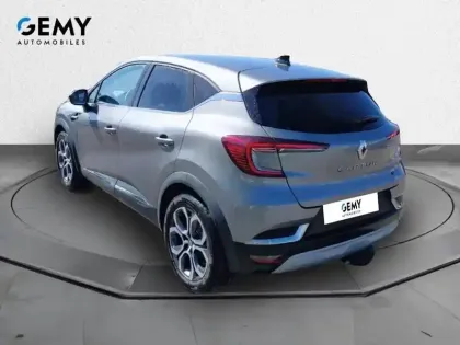 Photo 6 Renault Captur  E-Tech full hybrid 145