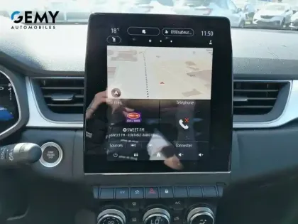 Photo 23 Renault Captur  E-Tech full hybrid 145