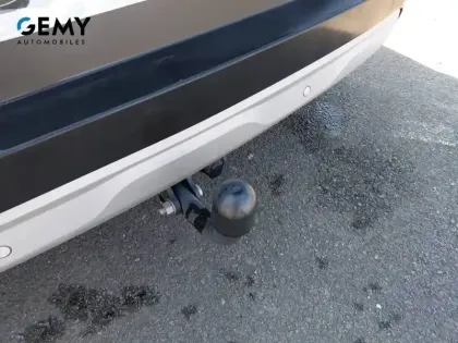 Photo 11 Renault Captur  E-Tech full hybrid 145