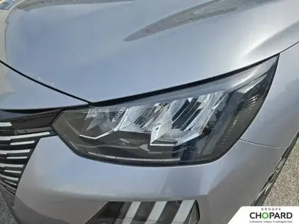 Photo 26 Peugeot 208  Hybrid 100 e-DCS6