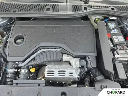 Photo 25 Peugeot 208  Hybrid 100 e-DCS6