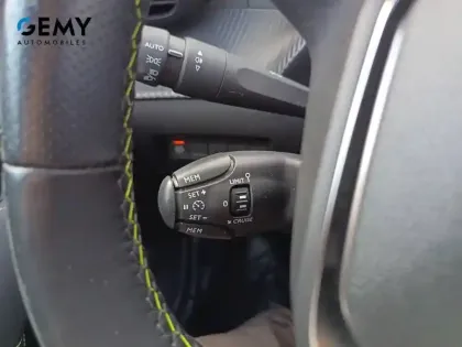 Photo 25 Peugeot 208  Electrique 50 kWh 136ch