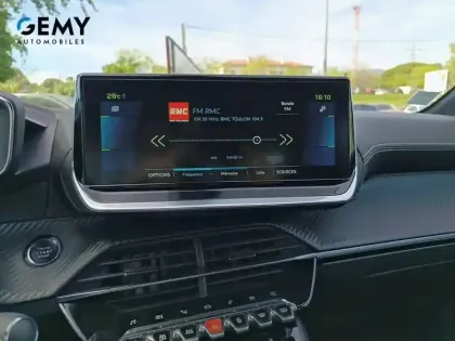 Photo 14 Peugeot 208  Electrique 50 kWh 136ch