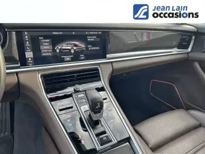 Photo 12 Porsche Panamera  4 V6 3.0 462