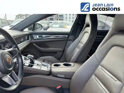 Photo 19 Porsche Panamera  4 V6 3.0 462