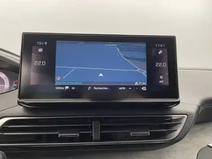 Photo 19 Peugeot 3008  Puretech 130ch S&S EAT8