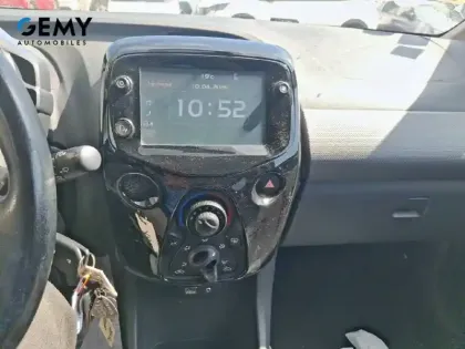 Photo 12 Peugeot 108  VTi 72ch BVM5