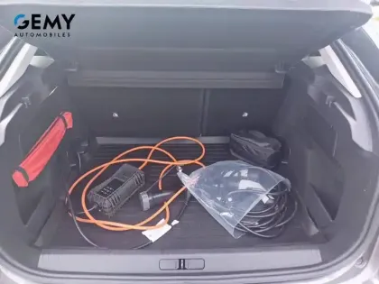 Photo 5 Citroën C4 e- 136 ch Automatique