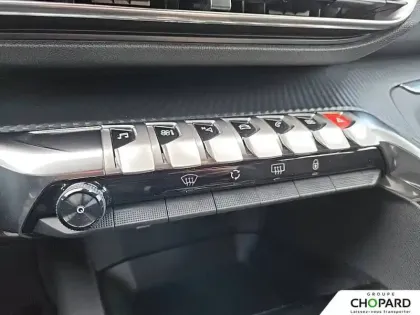 Photo 21 Peugeot 3008  Hybrid 136 e-DCS6