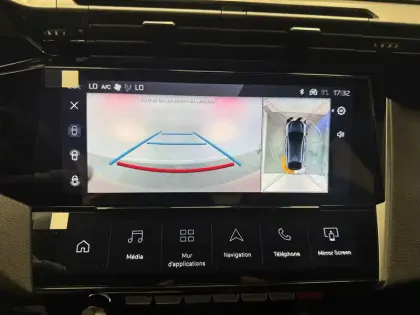 Photo 37 Peugeot 408  Hybrid 145 e-DCS6