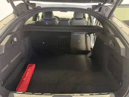 Photo 10 Peugeot 408  Hybrid 145 e-DCS6