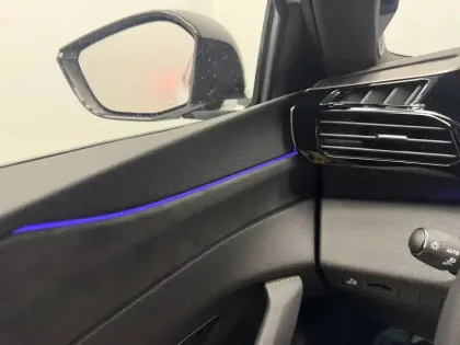 Photo 23 Peugeot 408  Hybrid 145 e-DCS6