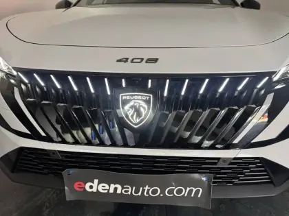 Photo 47 Peugeot 408  Hybrid 145 e-DCS6