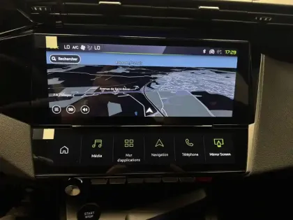 Photo 26 Peugeot 408  Hybrid 145 e-DCS6