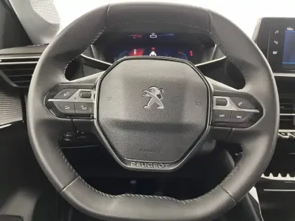 Photo 22 Peugeot 208  PureTech 100 S&S BVM6