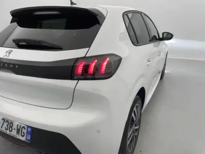 Photo 30 Peugeot 208  PureTech 100 S&S BVM6
