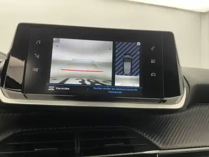 Photo 25 Peugeot 208  PureTech 100 S&S BVM6