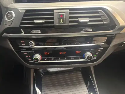 Photo 31 BMW X3  xDrive 30e 292ch BVA8