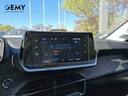 Photo 12 Peugeot 208  PureTech 100 S&S EAT8