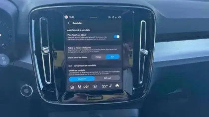 Photo 16 Volvo Xc40  B3 163 ch DCT7