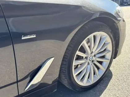 Photo 36 BMW Serie 5 520d xDrive 190 ch BVA8