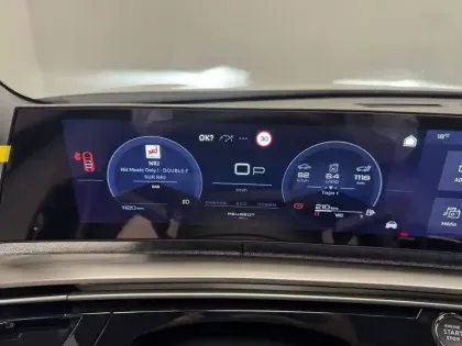Photo 44 Peugeot 5008  Hybrid 145 ch e-DCS6