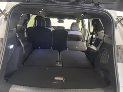 Photo 15 Peugeot 5008  Hybrid 145 ch e-DCS6