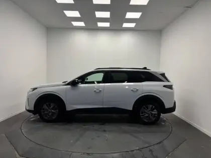 Photo 10 Peugeot 5008  Hybrid 145 ch e-DCS6