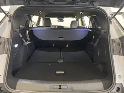 Photo 18 Peugeot 5008  Hybrid 145 ch e-DCS6